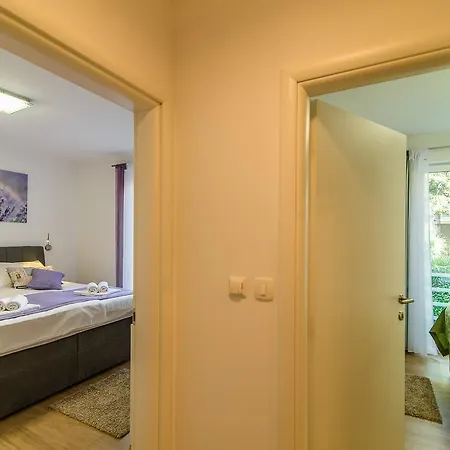 Vera Luxury Apartment