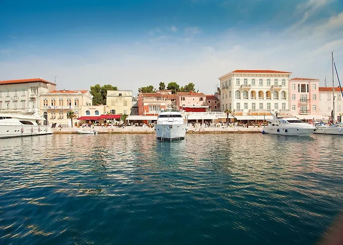 Vera Luxury アパート